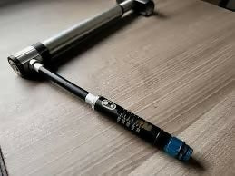 Crank Brothers Klic HP Gauge Black Midnight Edition