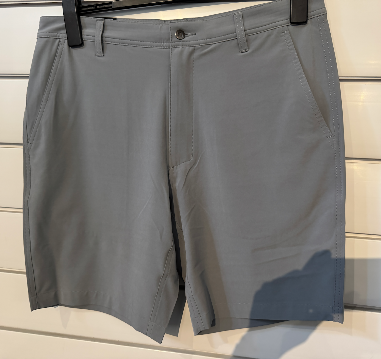 FootJoy Lightweight 9" Inseam Shorts